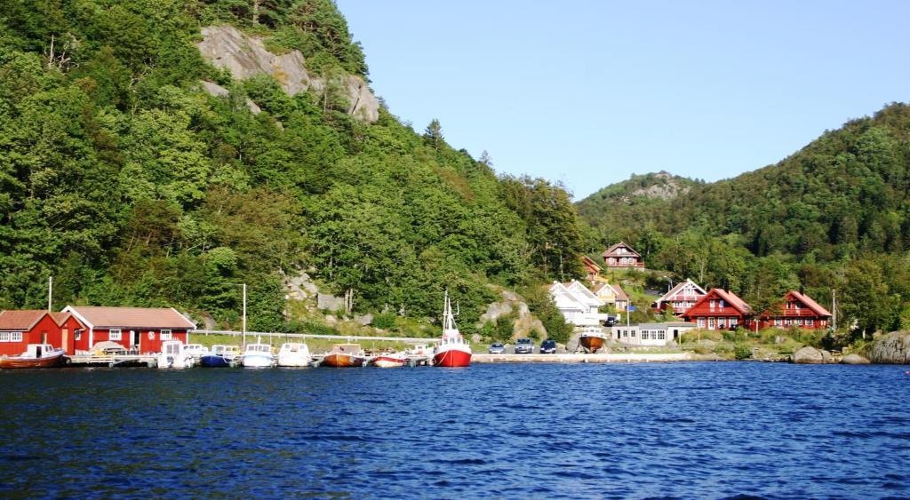Hotel Bjornevag Ferie Farsund Exterior foto